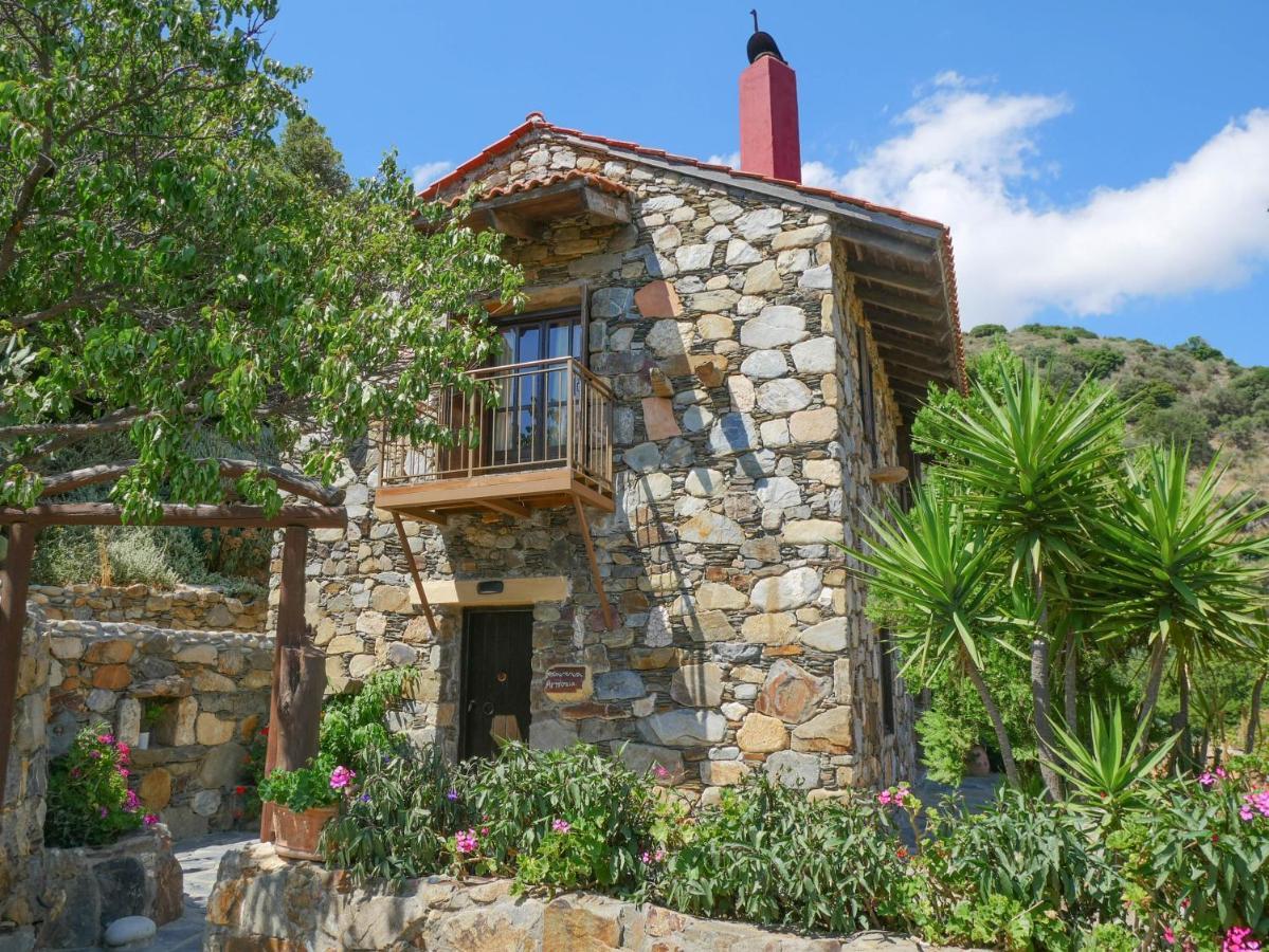 Velanos Villas Kefalion Exterior photo