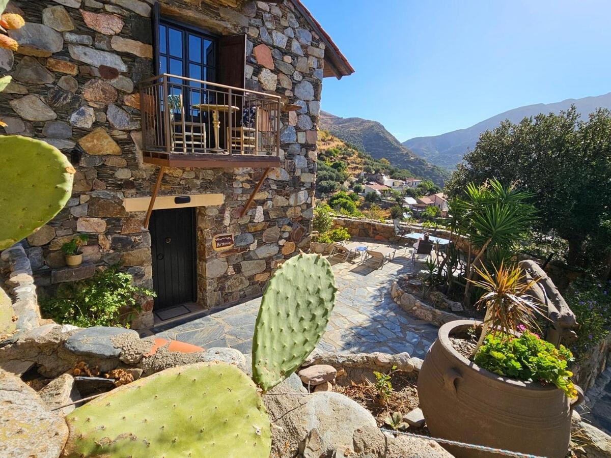 Velanos Villas Kefalion Exterior photo